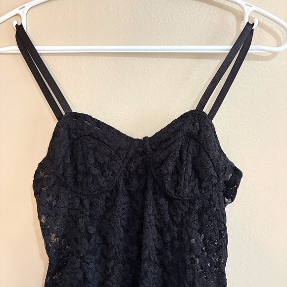 Black Lace Bodysuit w Contouring Smoothing Panel Insert - Picture 3 of 15